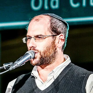 Aaron Razel
